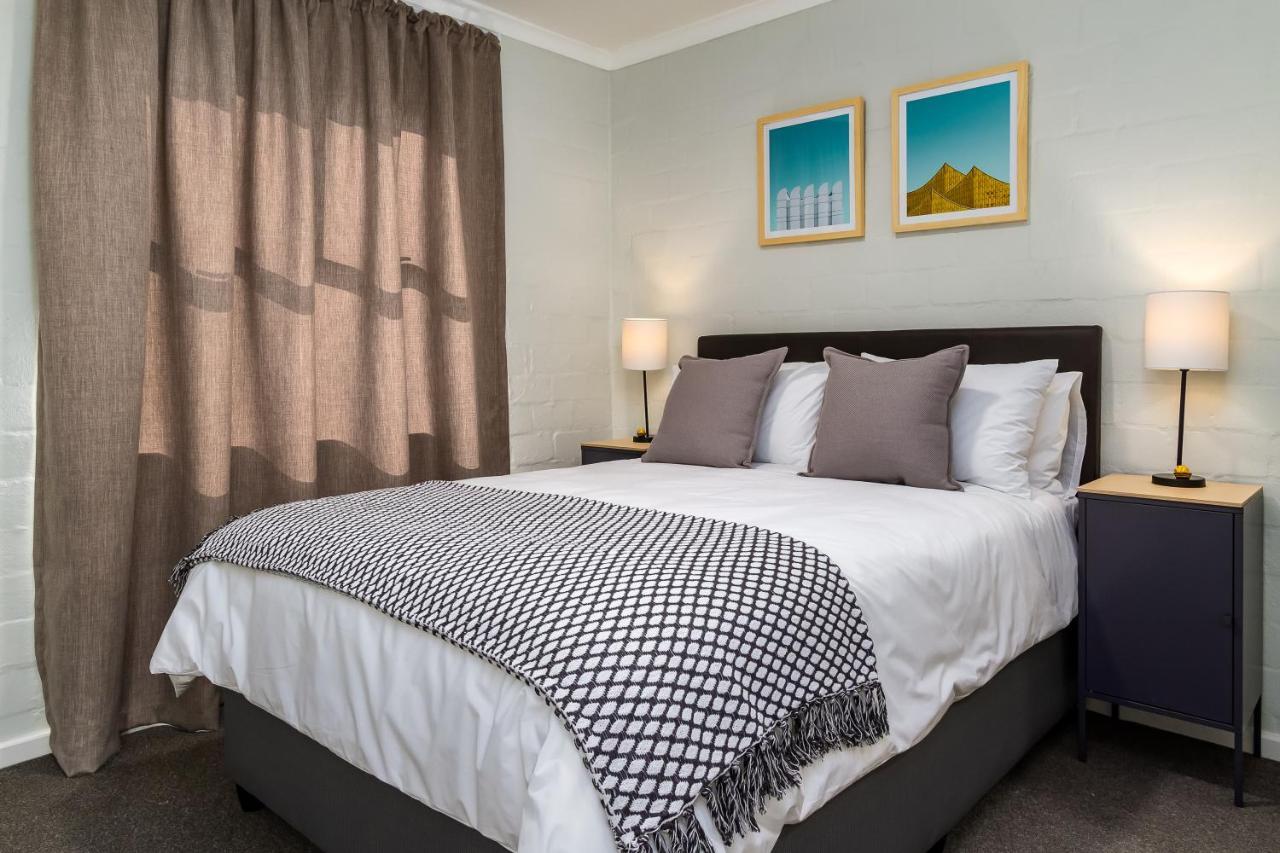 Wink Aparthotel Eaton Square Cape Town Bagian luar foto